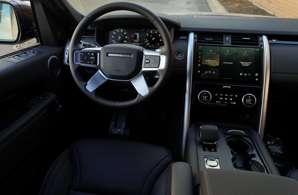 2025 LAND ROVER DISCOVERY - Image 15