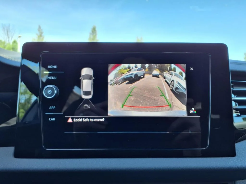 New 2026 Platinum Gray Metallic Volkswagen 1.5T Sport image 16