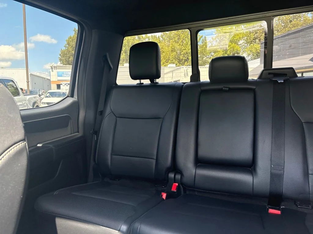 Used 2023 Silver Ford Lariat image 13