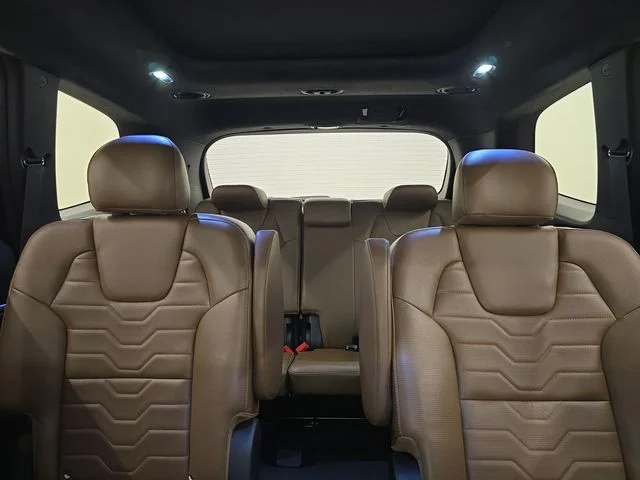 Used 2022 Dark Moss Kia SX image 24