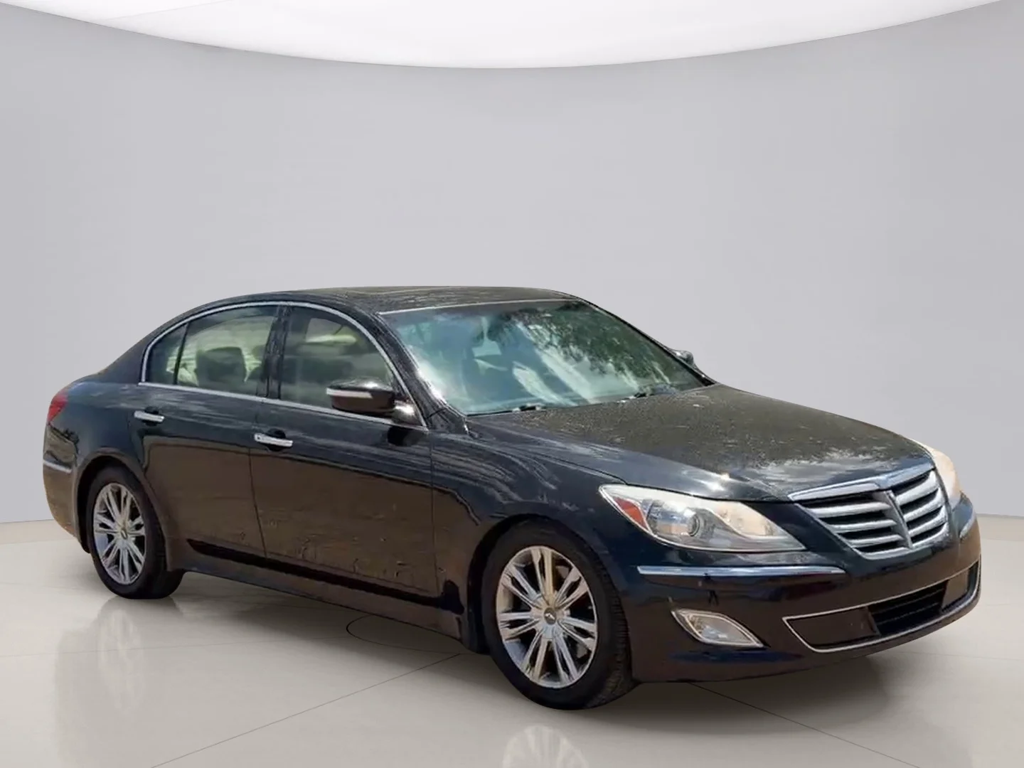 Used 2012 Black Hyundai 3.8L image 7
