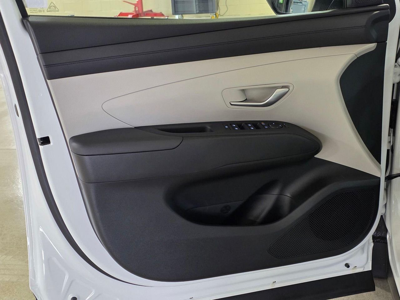 New 2026 White Pearl Hyundai SEL Plus FWD image 20