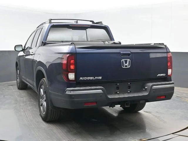 Used 2020 Obsidian Blue Pearl Honda RTL-E image 7