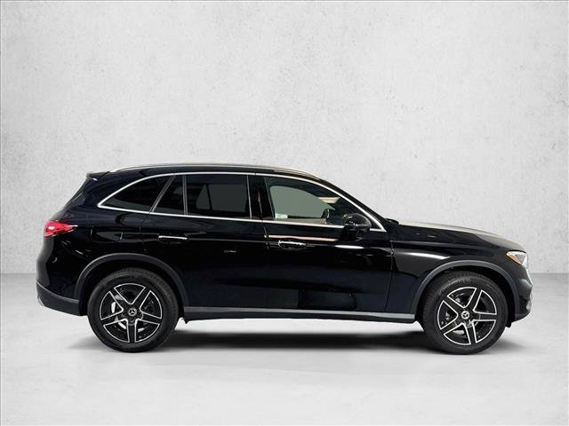 New 2026 Black Mercedes-Benz GLC 300 image 34