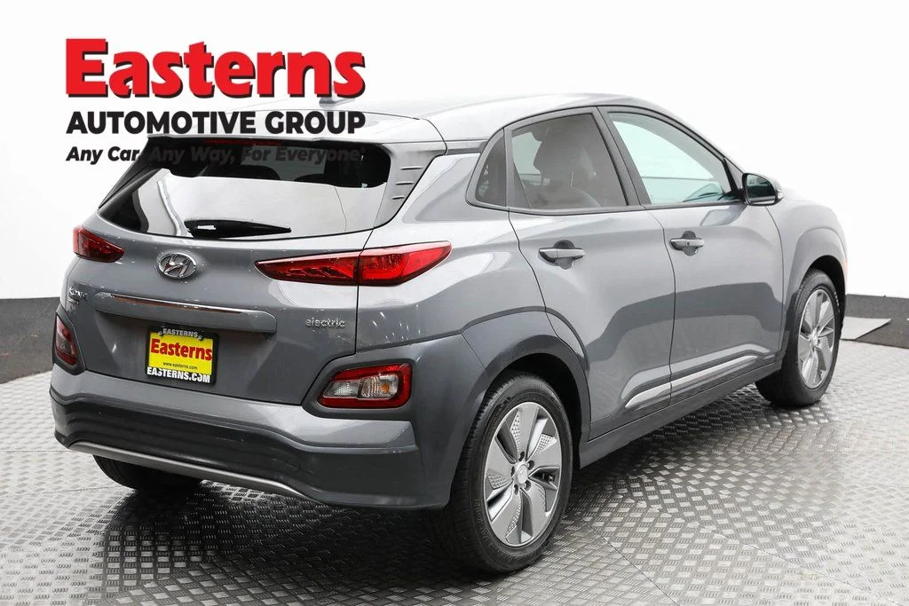 Used 2021 Gray Hyundai Ultimate image 5