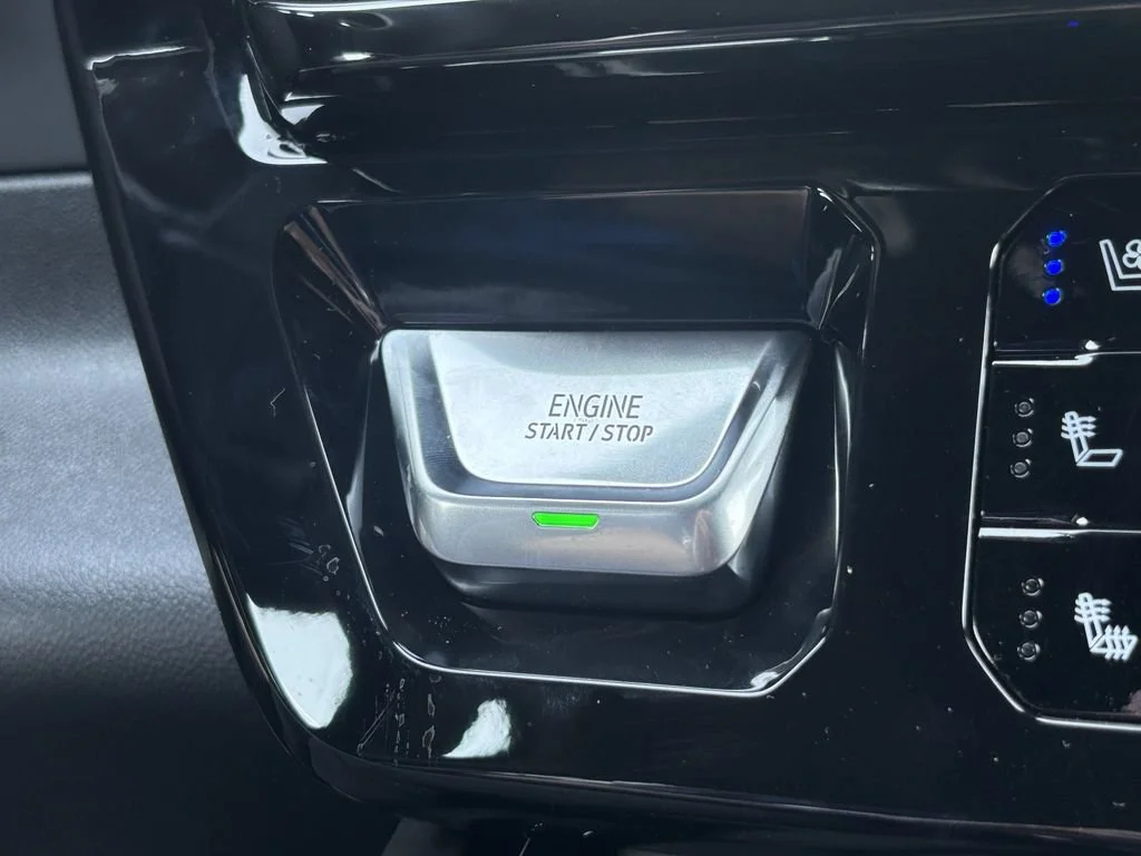 New 2026 Sterling Metallic GMC AT4X image 24