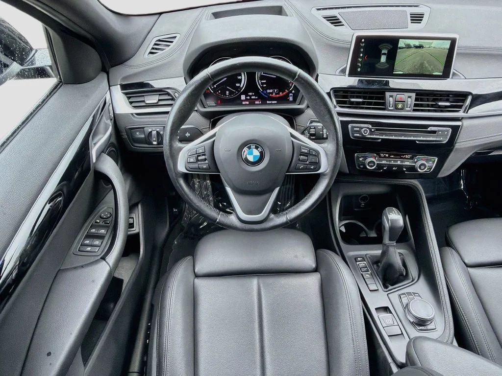 Used 2019 Black BMW sDrive28i image 17
