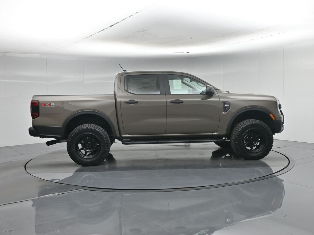 New 2026 Marsh Gray Ford XLT image 25