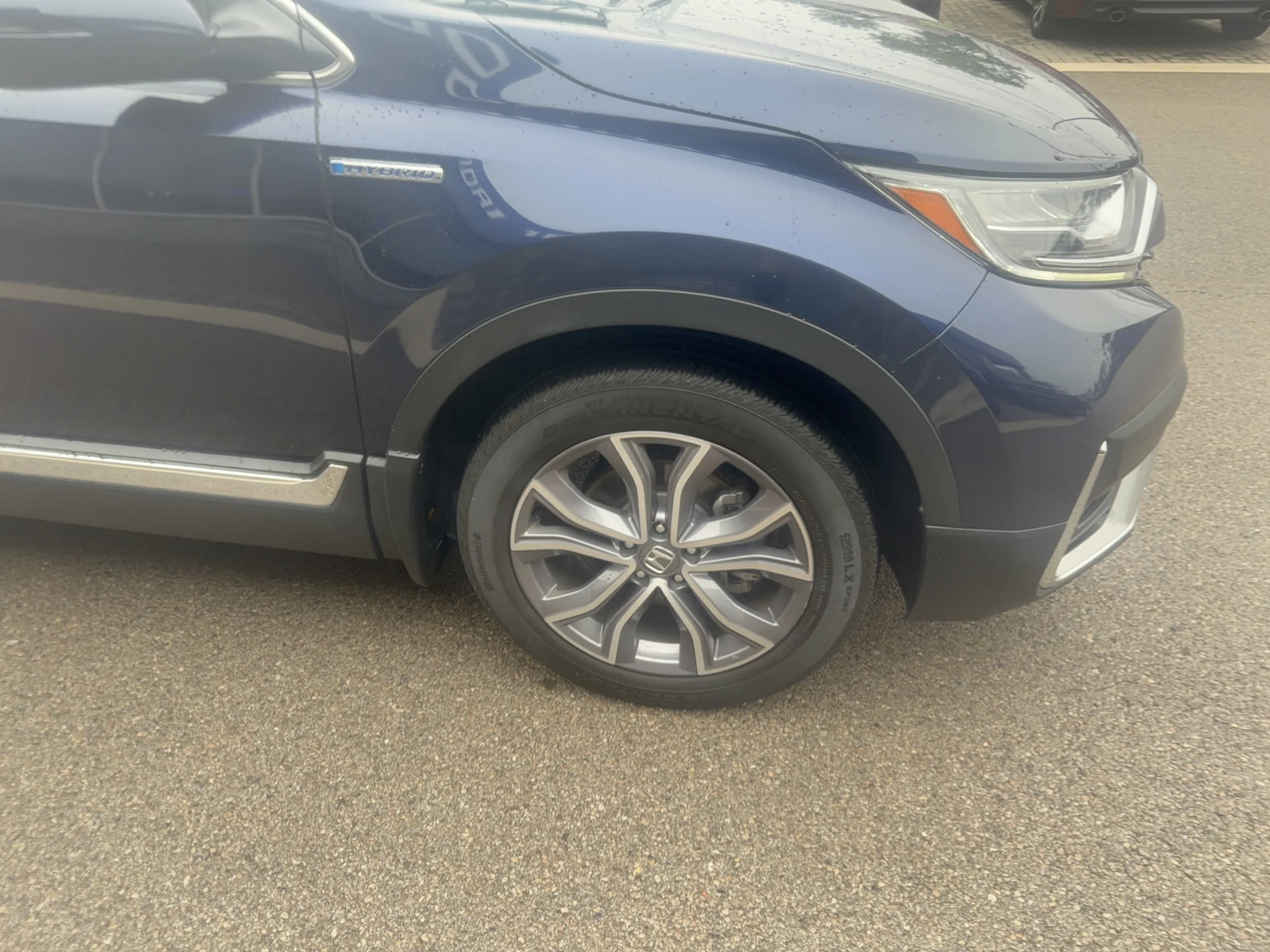 Used 2021 Obsidian Blue Pearl Honda Touring image 2