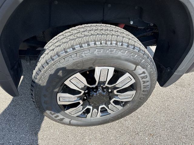Used 2025 Titanium Rush Metallic GMC Denali image 21