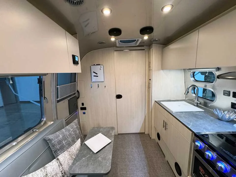 New 2026 SILVER AIRSTREAM  image 30