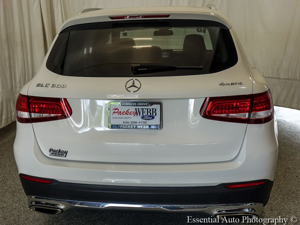Used 2018  Mercedes-Benz GLC 300 image 6