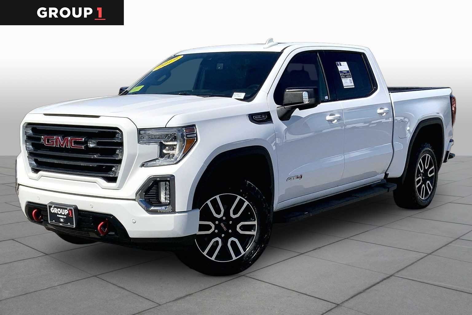 2019 GMC Sierra 4WD Crew Cab Short Box AT4's photo
