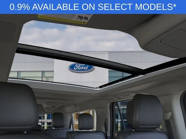 New 2026 Star White Metallic Tri-Coat Ford MAX Platinum® image 22
