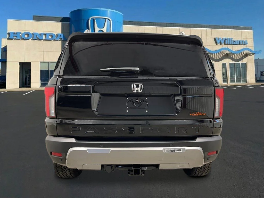New 2026 CRYSTAL BLACK PEARL Honda TrailSport Elite image 4