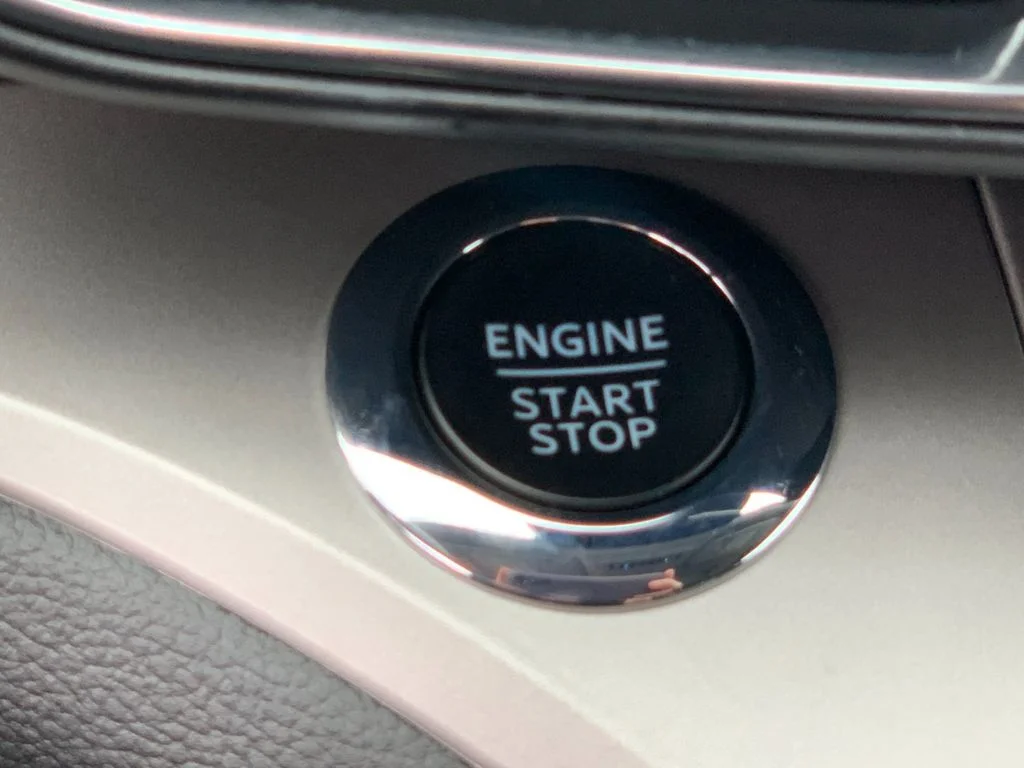 Used 2023 Red Ford XLT image 27