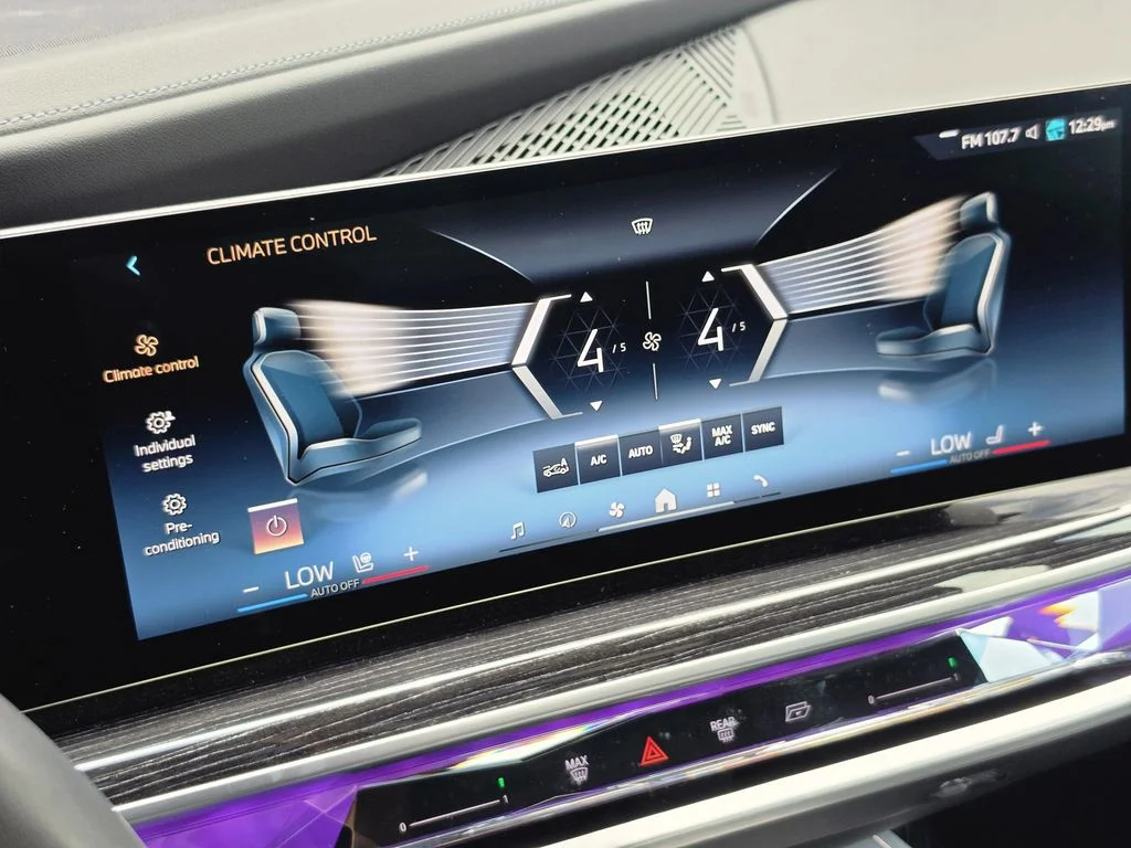 Used 2025 Black BMW 740i xDrive image 24