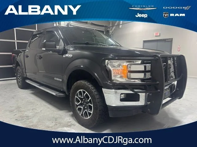 Used 2019 Black Ford Lariat image 1