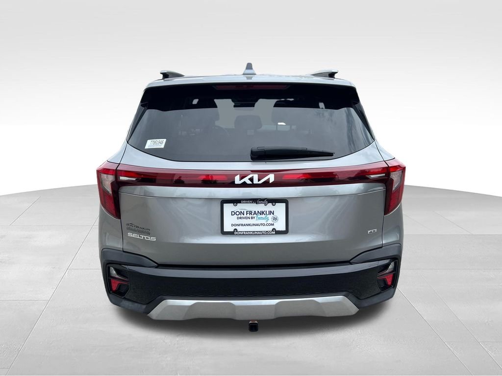 Used 2026 Gray Kia S image 4