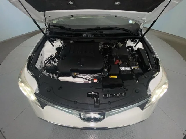 Used 2016 White Toyota Limited image 26