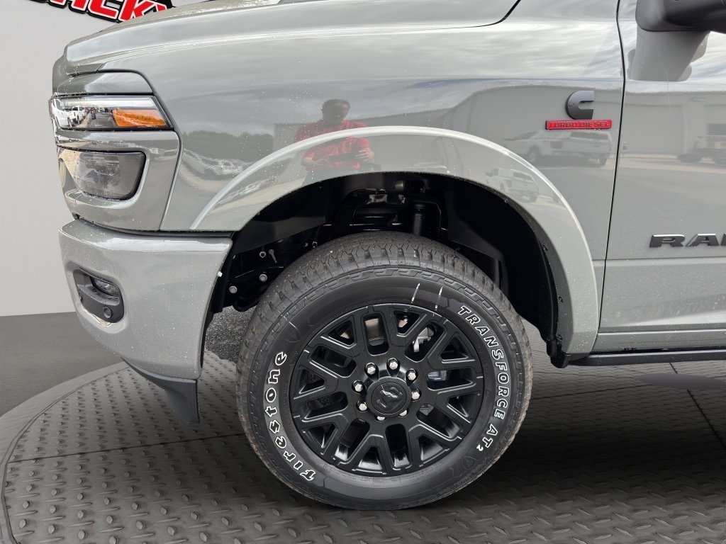 New 2026 Ceramic Gray Clear-Coat Exterior Paint RAM Limited image 14