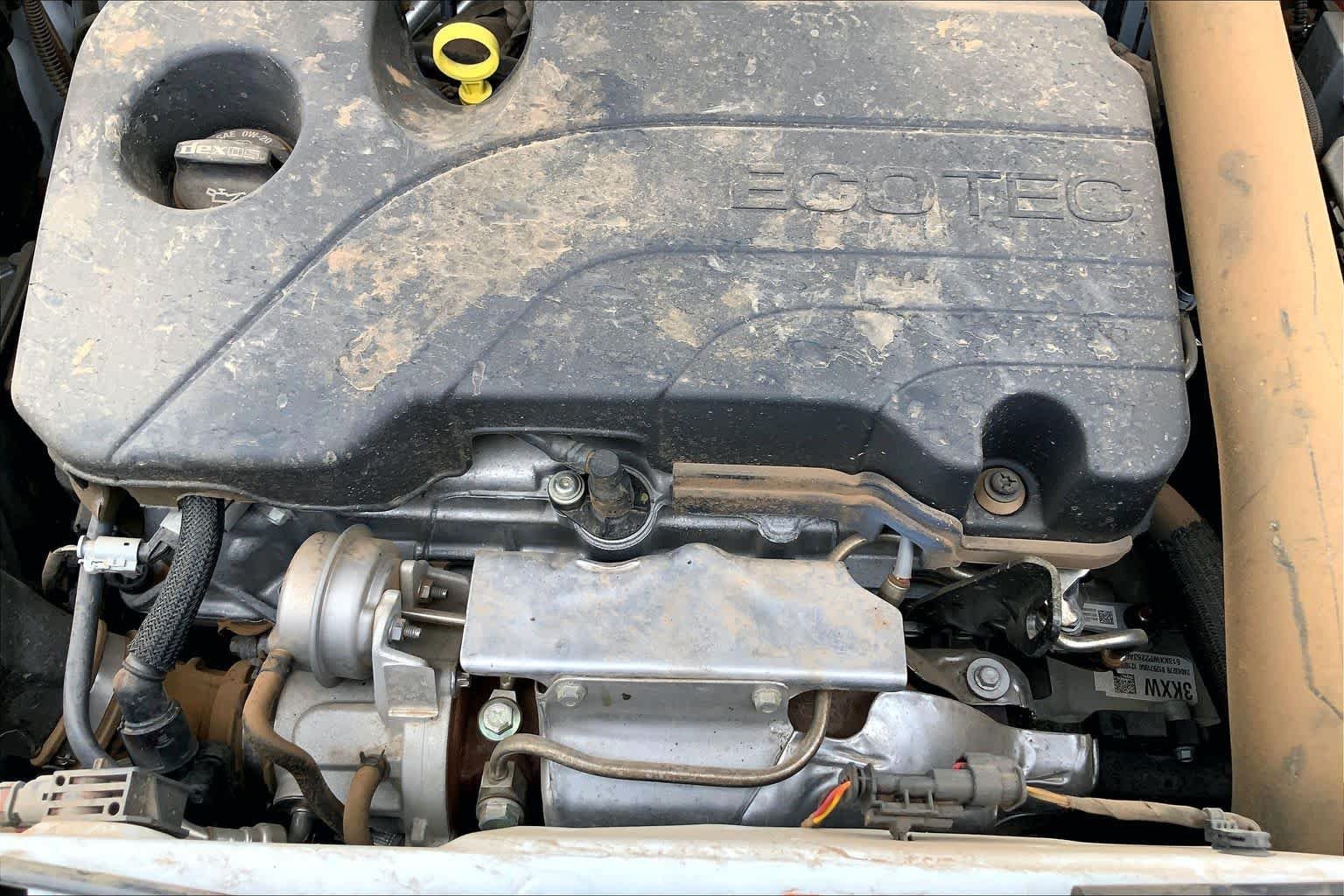Used 2023 Summit White Chevrolet LS image 33