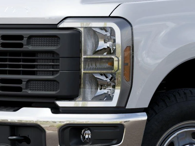 New 2027 Oxford White Ford F-350® XL image 18