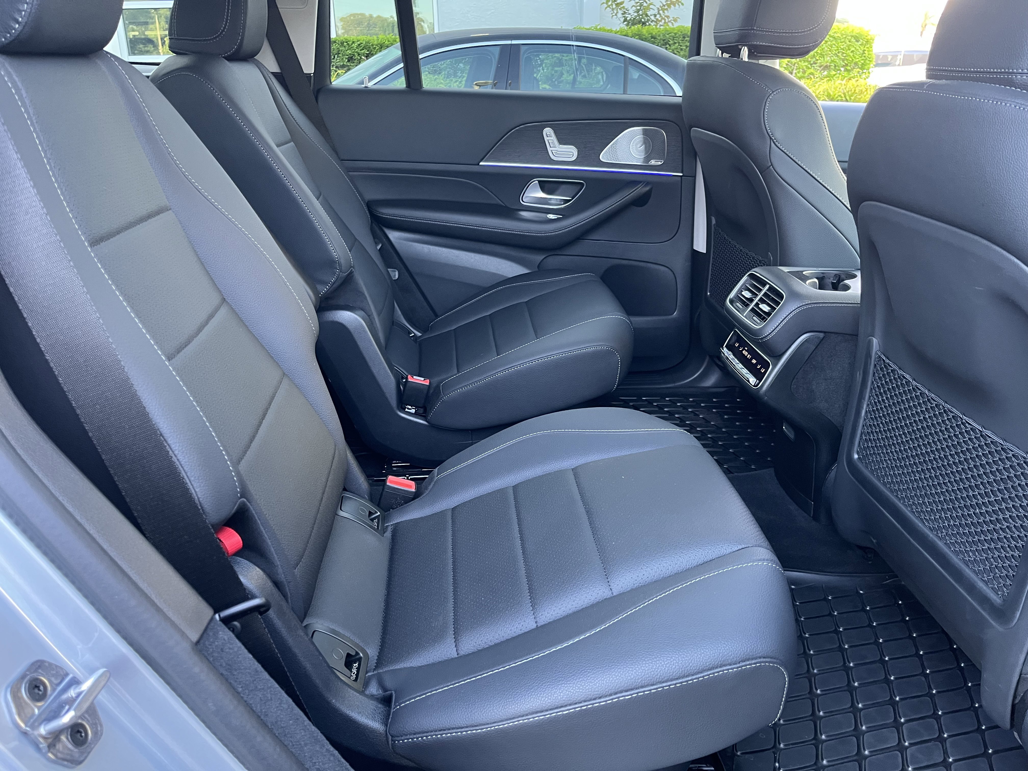 New 2026 CIRRUS SILVER Mercedes-Benz GLS 450 image 21
