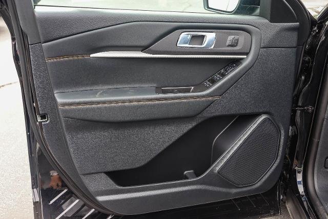 New 2026 Agate Black Metallic Ford Tremor® image 49