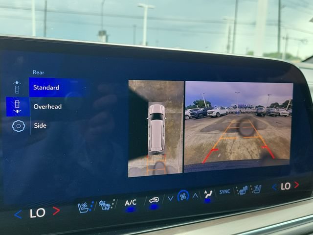 2026 Chevrolet Suburban Premier - Photo 30