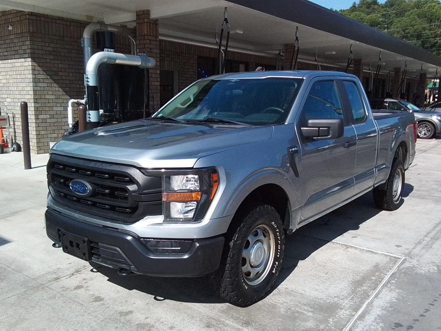 Used 2023 SV Ford XL image 1