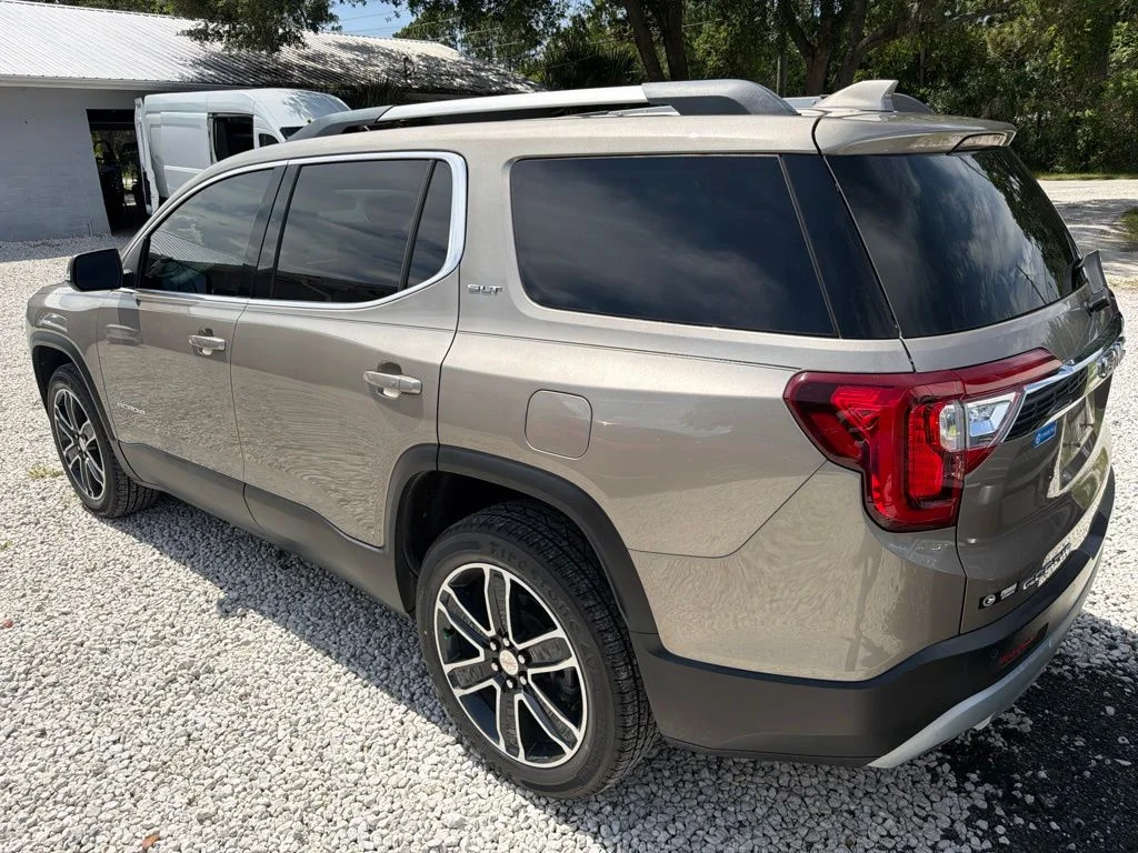 Used 2022 Gray GMC SLT image 12