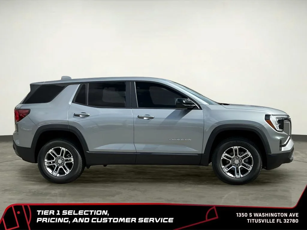 New 2026 Sterling Metallic GMC Elevation image 10