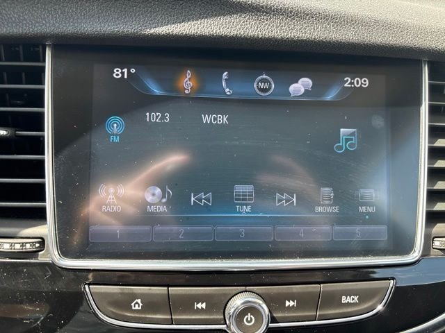 Used 2018 Red Buick Preferred image 22