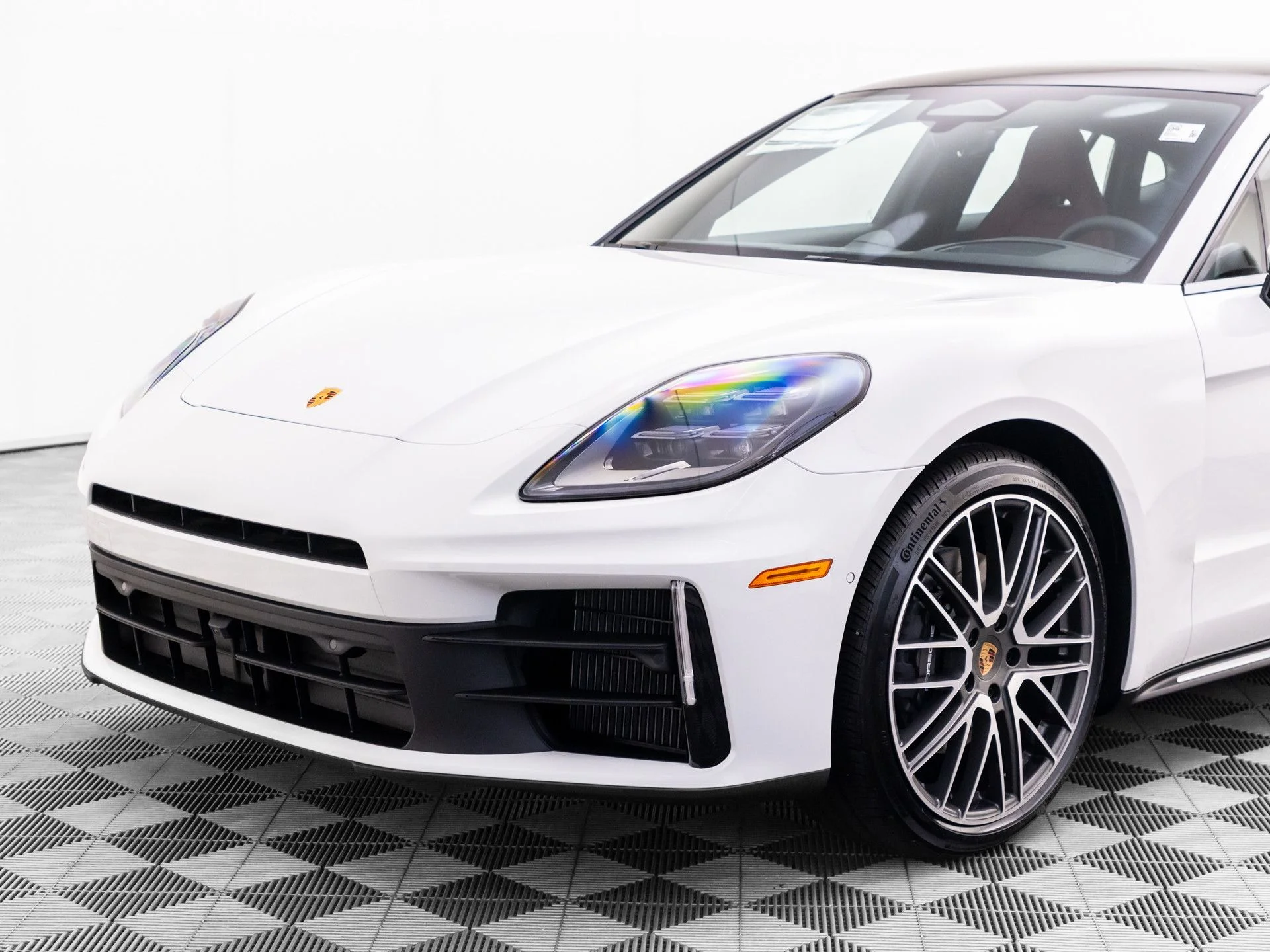 New 2026 White Porsche 4 image 37