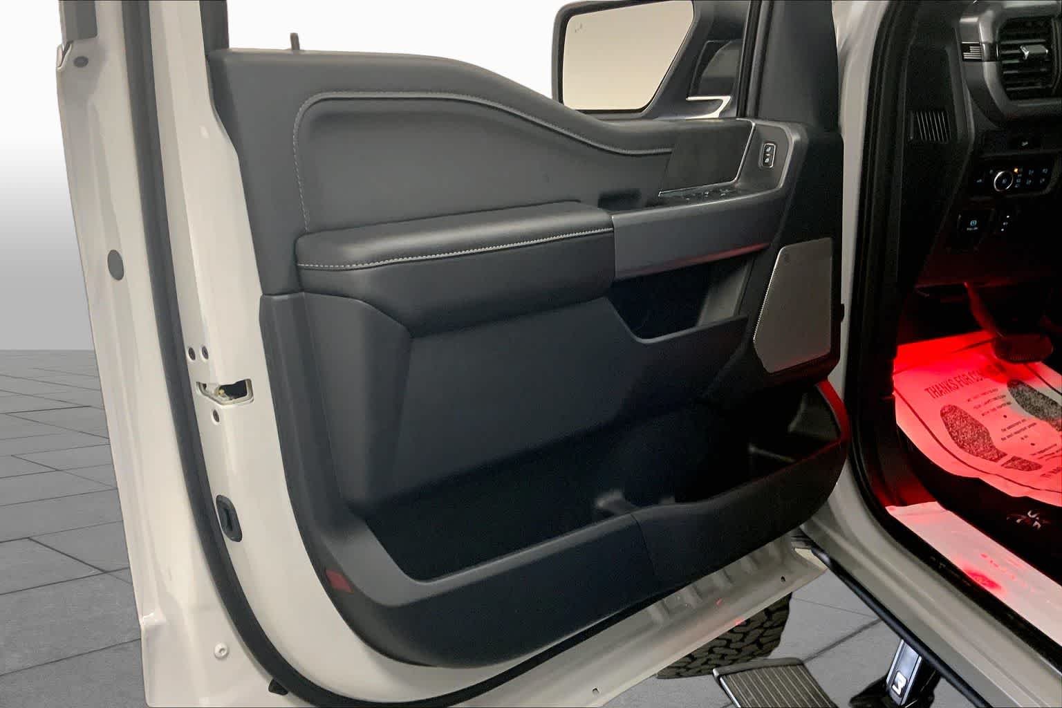 New 2026 Avalanche Ford XLT image 10