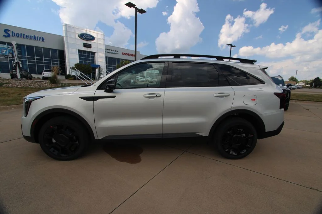 New 2026 Silver Kia  image 18