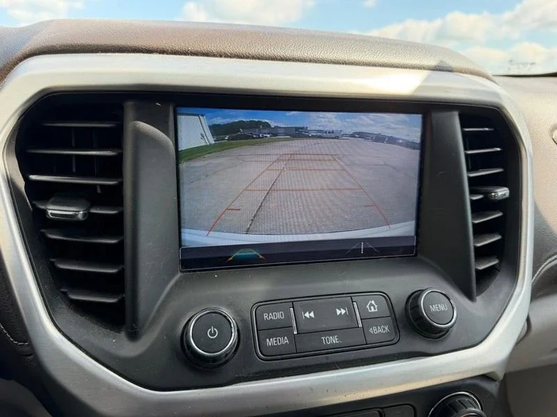 Used 2018 SUMMIT WHITE GMC SLT image 23