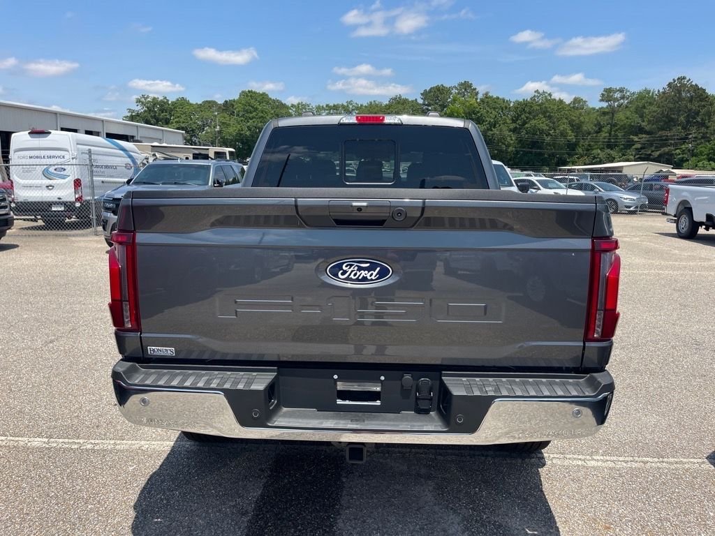 2025 Ford F-150 Lariat - Photo 10