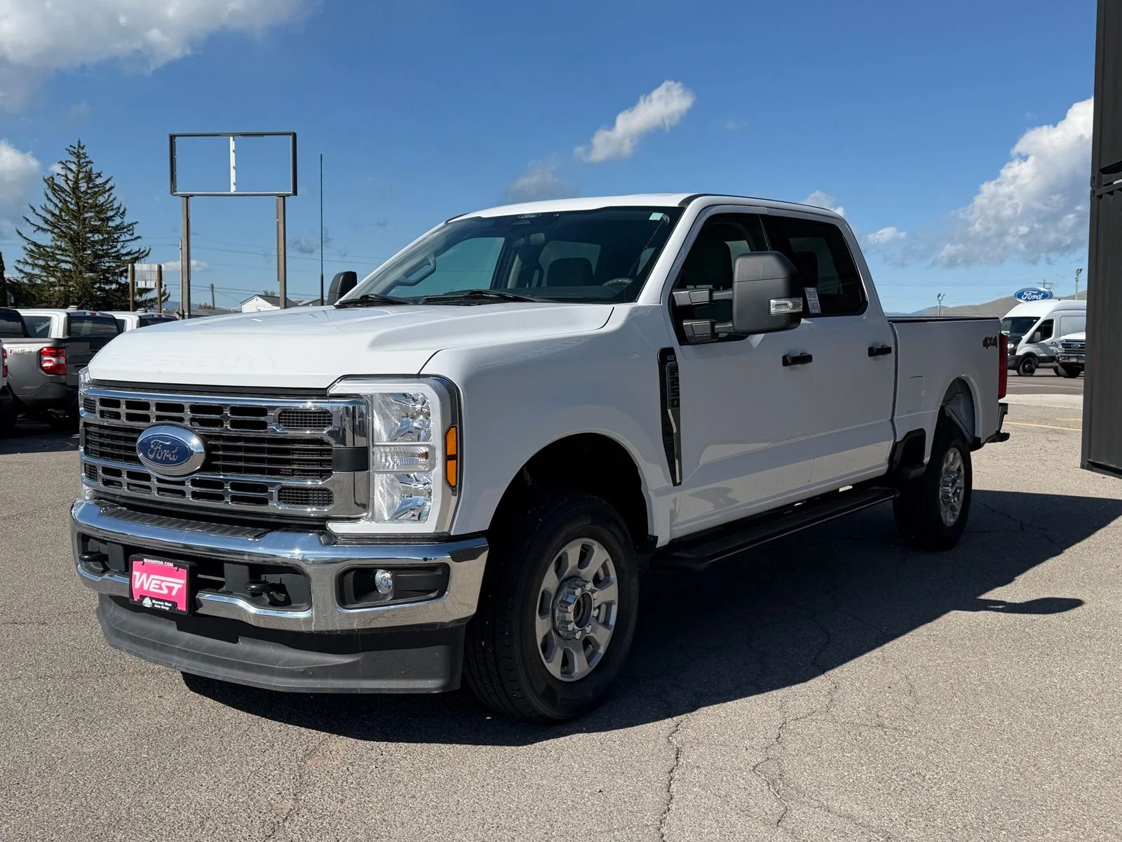 Used 2024 White Ford XLT image 11