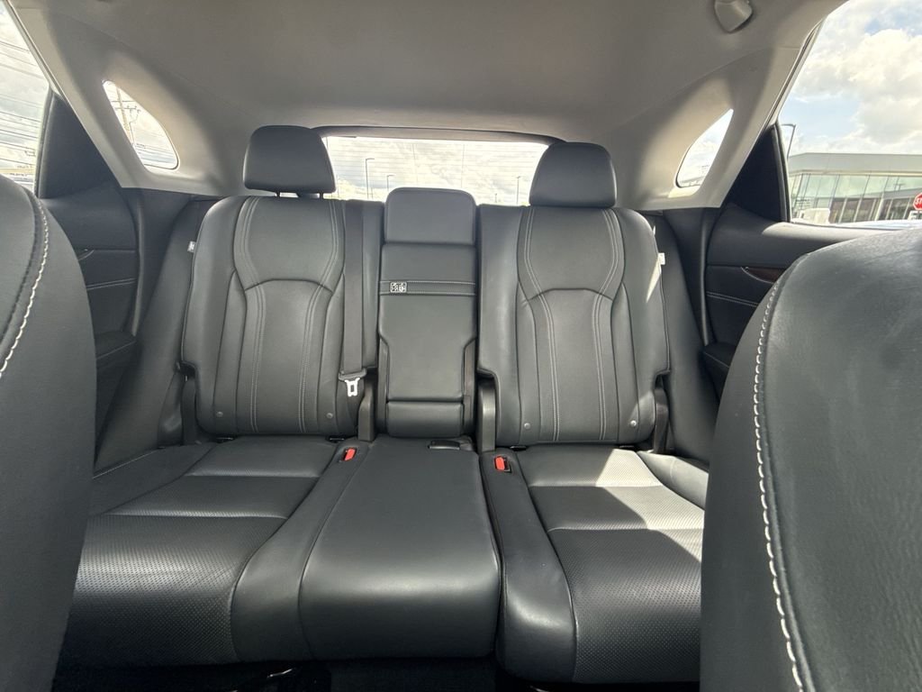 Used 2016 Gray Lexus 350 image 22