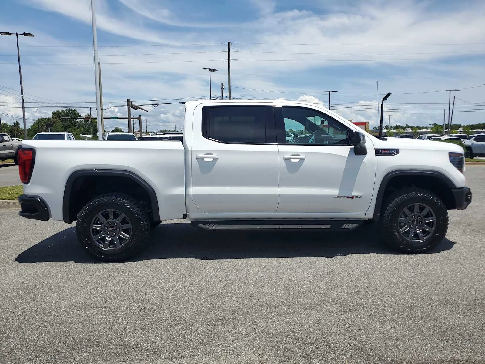 New 2026 Summit White GMC AT4X image 31