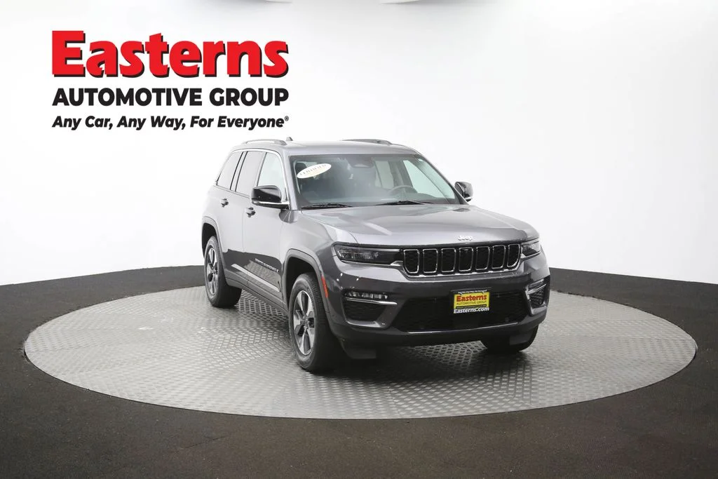 Used 2022 Gray Jeep 4xe image 55