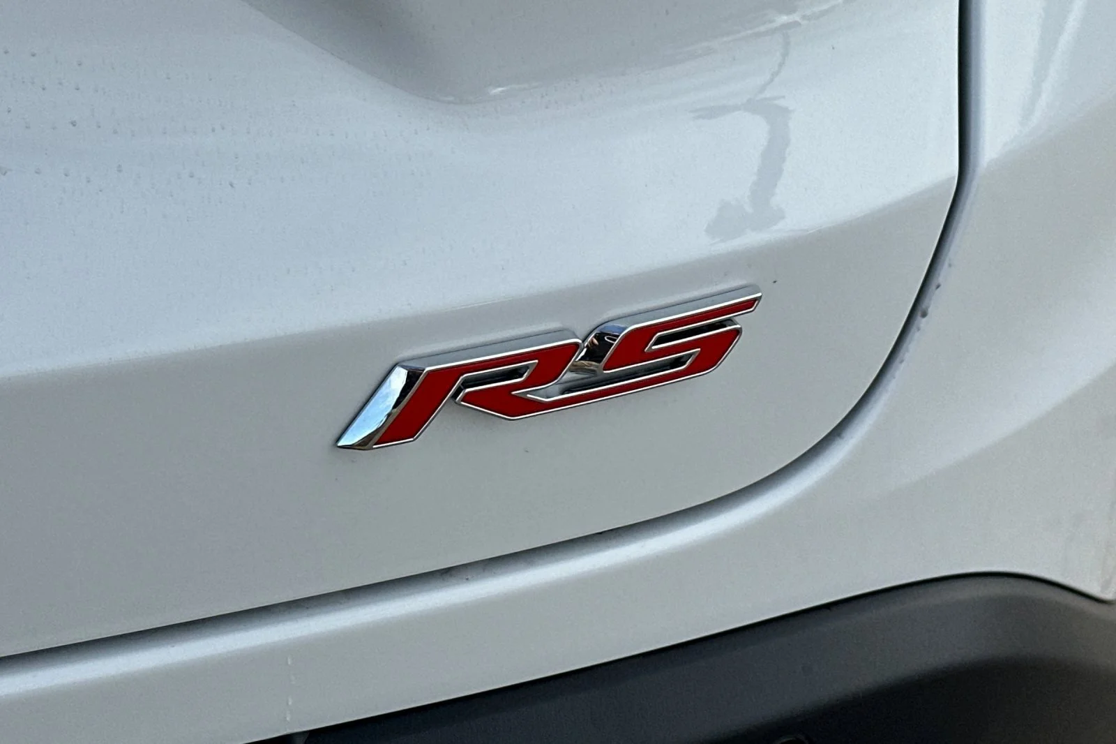 New 2026 Summit White Chevrolet 1RS image 26