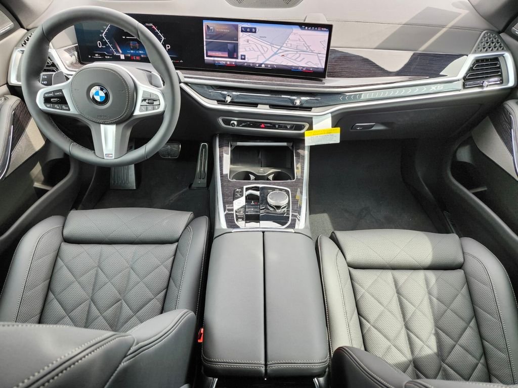 New 2026 Green BMW xDrive40i image 12