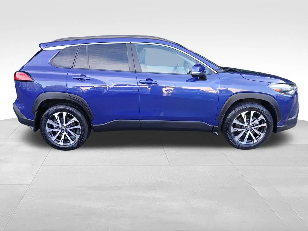 Used 2024 Blue Toyota XLE image 13