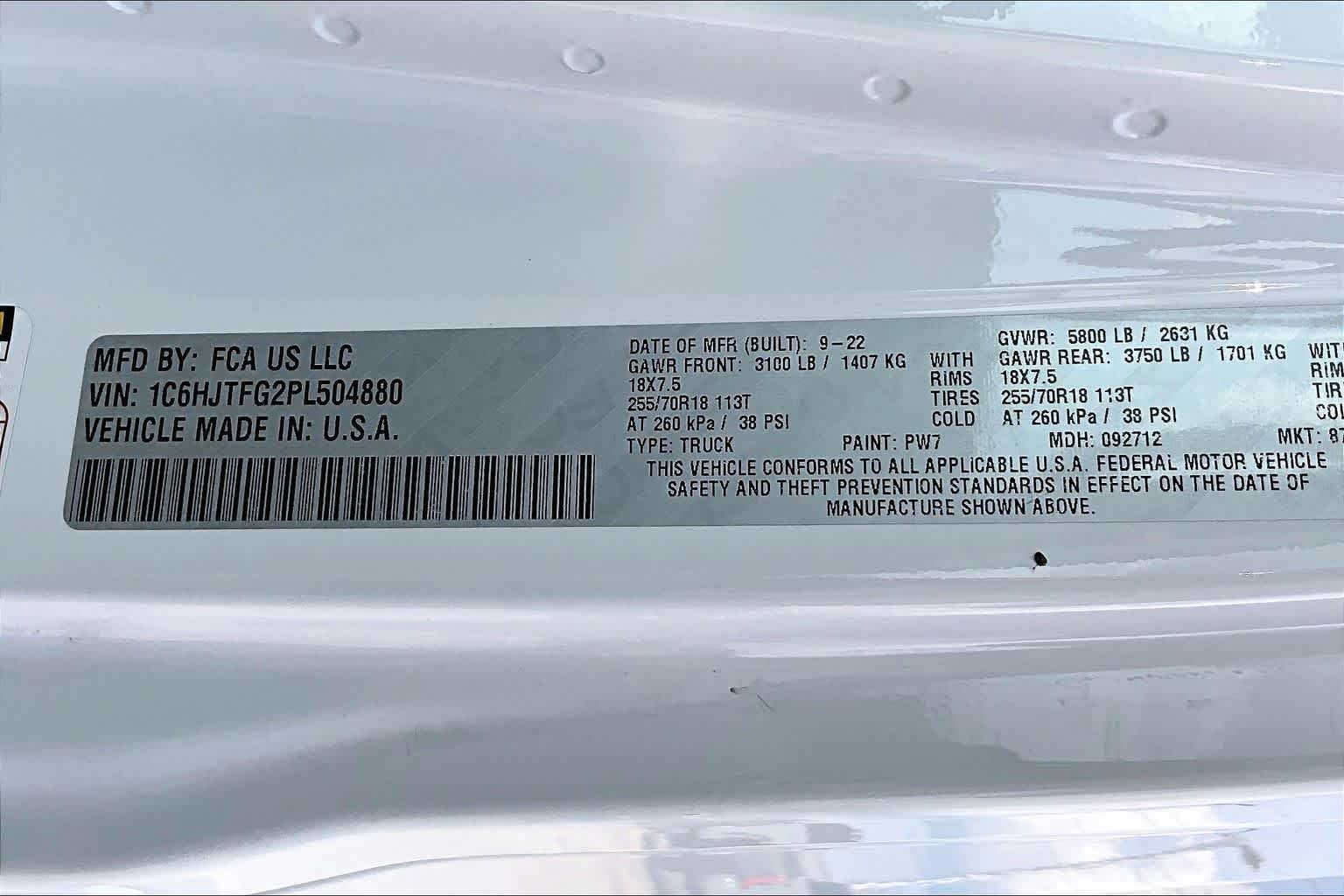 Used 2023 Bright White Clearcoat Jeep Overland image 32