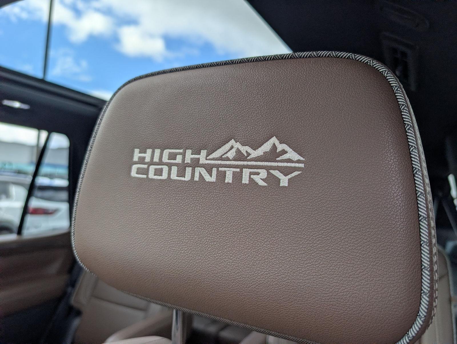 Used 2023 Summit White Chevrolet High Country image 9
