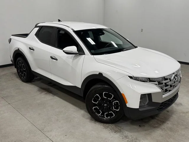 Used 2024 White Hyundai SEL image 35
