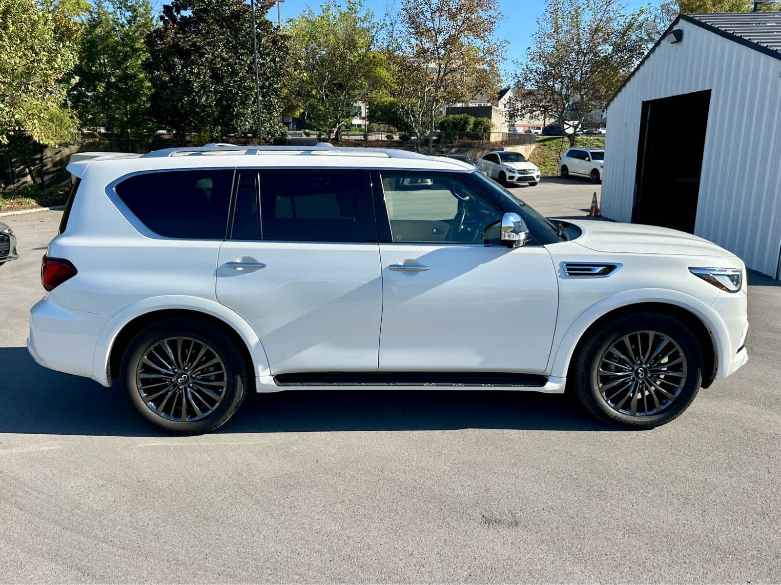 Used 2022 Moonstone White INFINITI SENSORY image 4